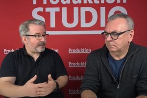 Die beiden Chefredakteure Claus Wilk (re.) und Stefan Weinzierl sprechen in dieser Folge ihres Webcasts "Das Wochenendbier" über Kurzarbeit und Fachkräftegewinnung.