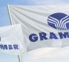 Grammer-Flagge mit Logo