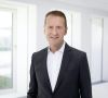 Portraitbild von Volkswagen-CEO Herbert Diess.