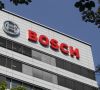 Das Bosch-Logo auf einem Gebäude.