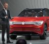 VW ID. Roomzz 2019 mit Konzernchef Herbert Diess