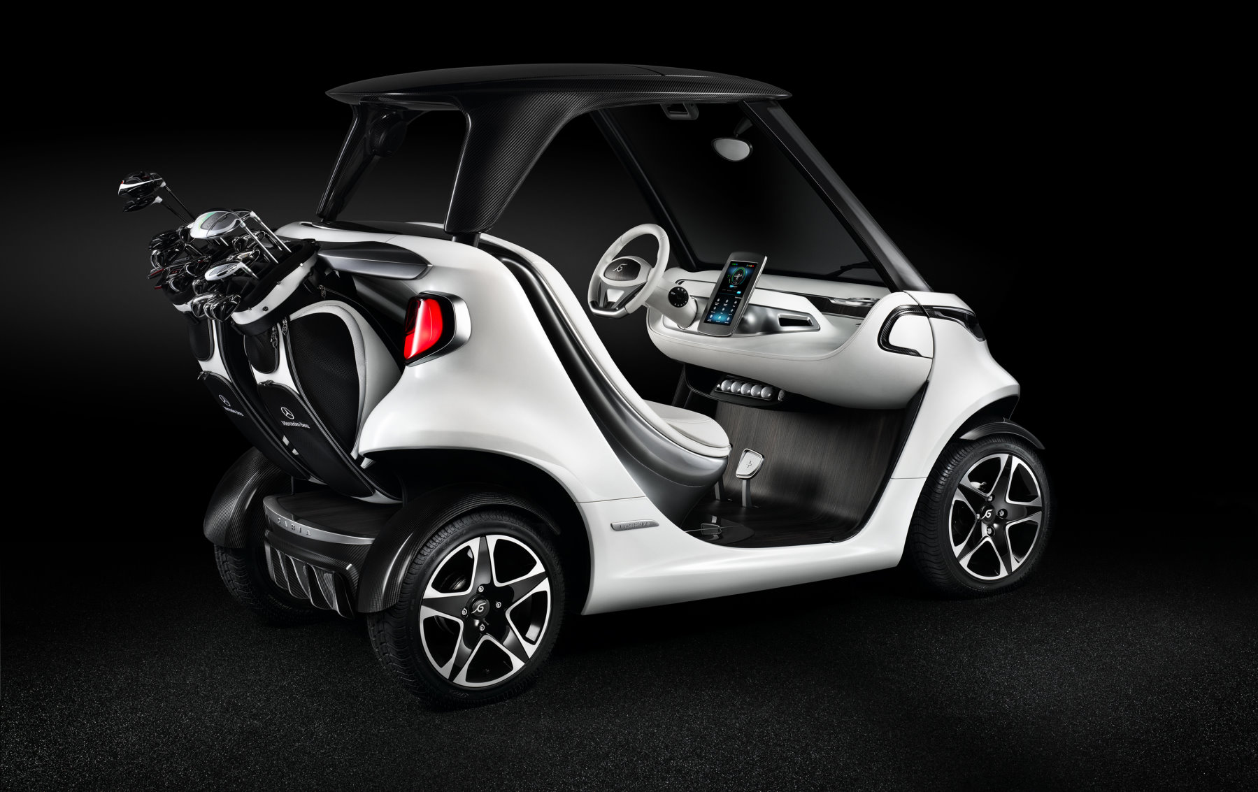 Mercedes Designer Entwickeln Golf Cart