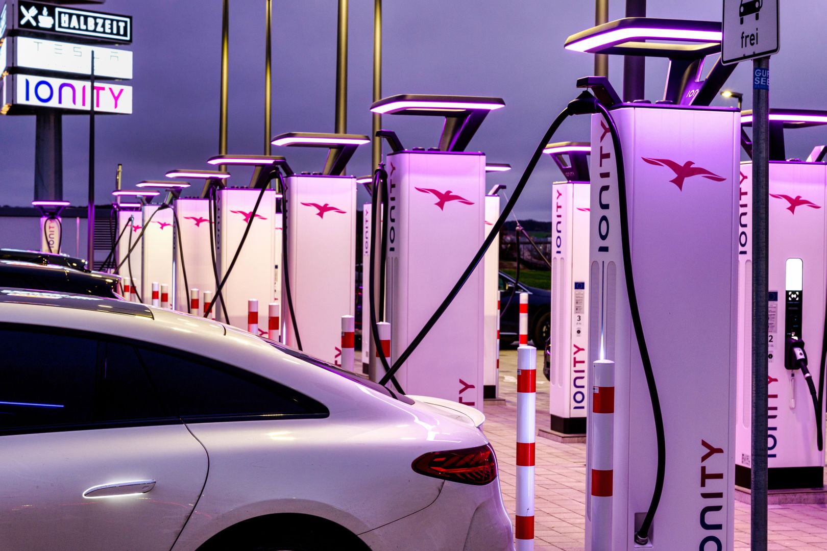 Highways are getting more charging stations